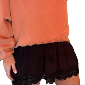 Aeropostale Lace Trim black mini skirt skater short women’s Sz s